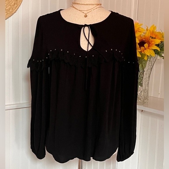 Forever 21 Black Peasant Blouse - Picture 1 of 5